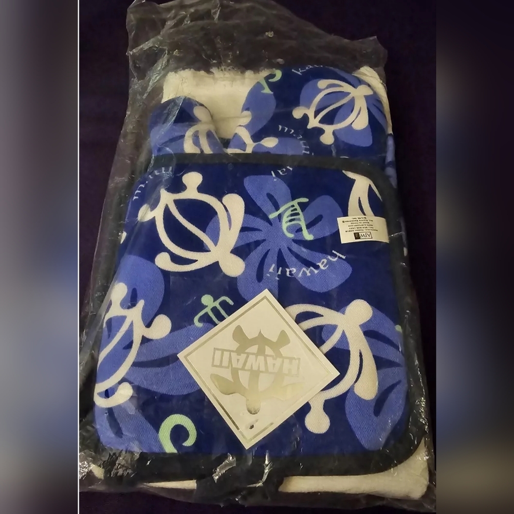 From Hawaii Turtle Kitchen Towel And Pot Holders